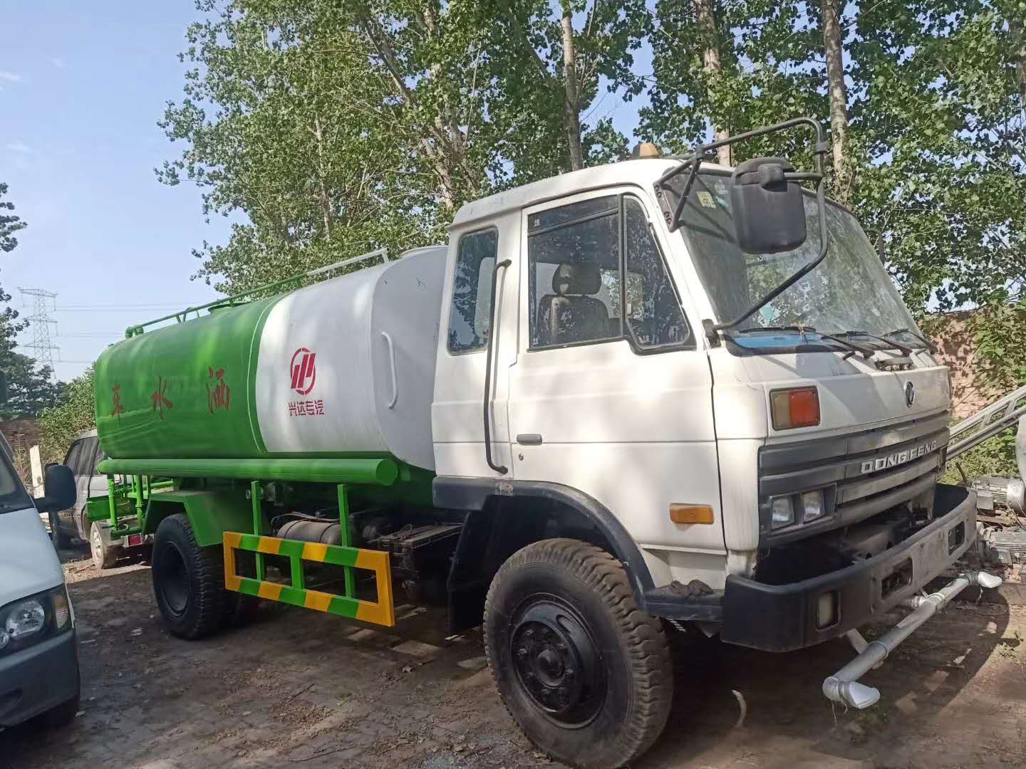 重庆报废车回收-洒水车